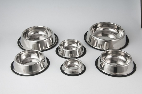 No-Tip Anti-Skid Bowls